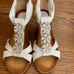 White wedge sandals- price drop!